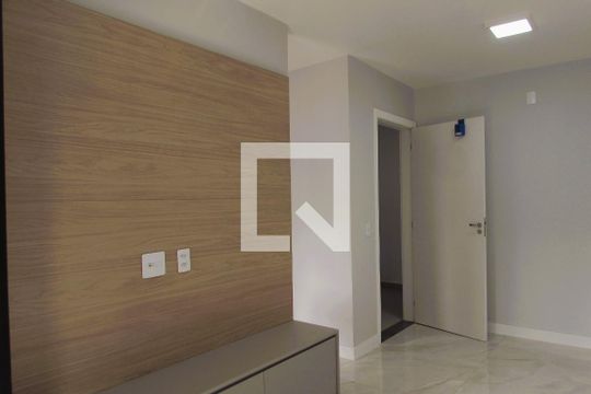 Sala de apartamento para alugar com 2 quartos, 45m² em Butantã, São Paulo