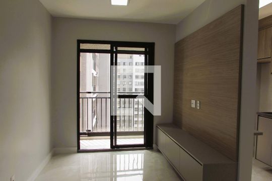 Sala de apartamento para alugar com 2 quartos, 45m² em Butantã, São Paulo