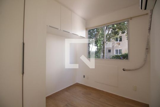 Quarto 1 de apartamento à venda com 2 quartos, 46m² em Gardênia Azul, Rio de Janeiro