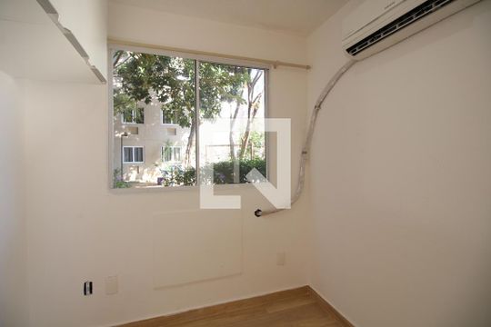 Quarto 1 de apartamento à venda com 2 quartos, 46m² em Gardênia Azul, Rio de Janeiro