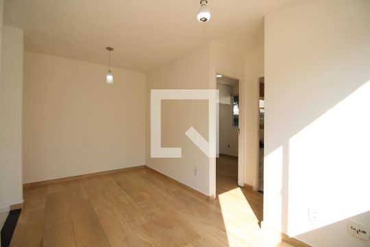 Sala de apartamento à venda com 2 quartos, 46m² em Gardênia Azul, Rio de Janeiro