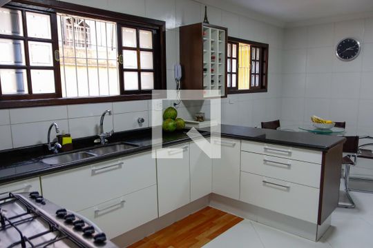 Cozinha de casa à venda com 3 quartos, 195m² em Jardim das Flores, Osasco