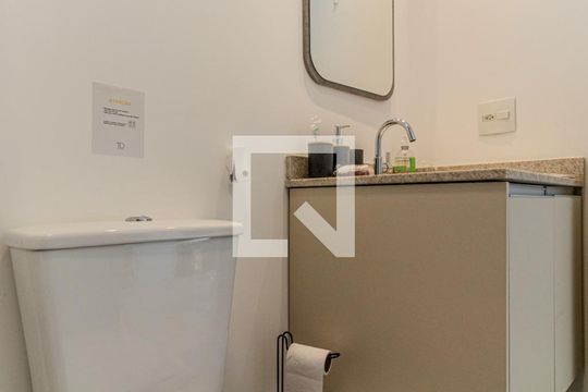 Banheiro de kitnet/studio à venda com 1 quarto, 26m² em Consolação, São Paulo