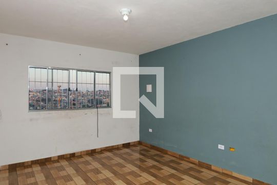 Casa para alugar com 3 quartos, 100m² em Jardim Nazareth, São Paulo
