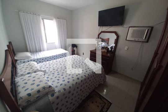 Quarto 3 de casa para alugar com 3 quartos, 210m² em Vila Cascatinha, São Vicente