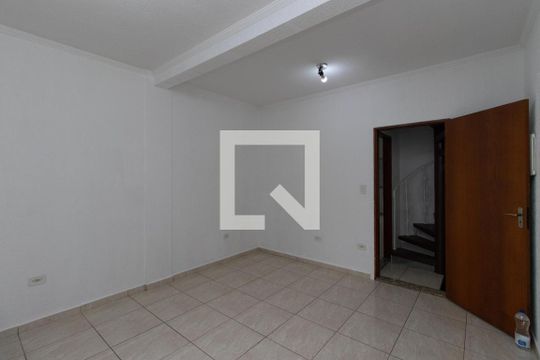 Quarto 2 de casa à venda com 2 quartos, 156m² em Parque Casa de Pedra, São Paulo