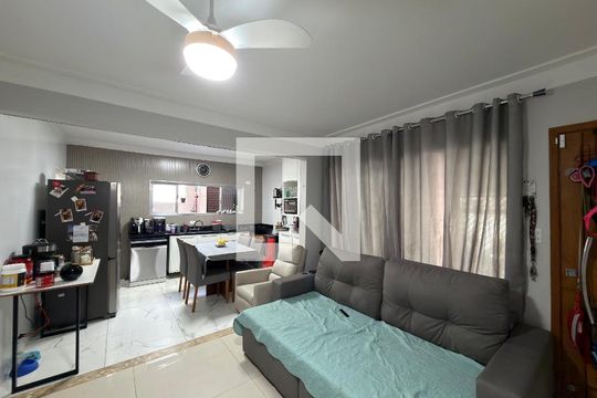 Casa à venda com 3 quartos, 103m² em Anchieta, São Bernardo do Campo