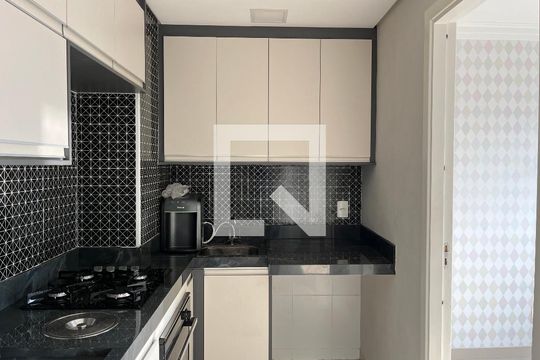 Cozinha/Área de Serviço de apartamento à venda com 2 quartos, 40m² em Vila Leopoldina, São Paulo