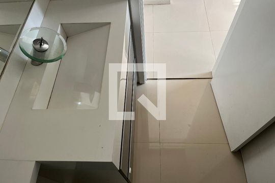 Banheiro de apartamento à venda com 2 quartos, 40m² em Vila Leopoldina, São Paulo