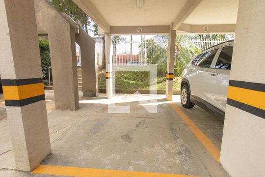Garagem de apartamento para alugar com 2 quartos, 58m² em Água Verde, Curitiba