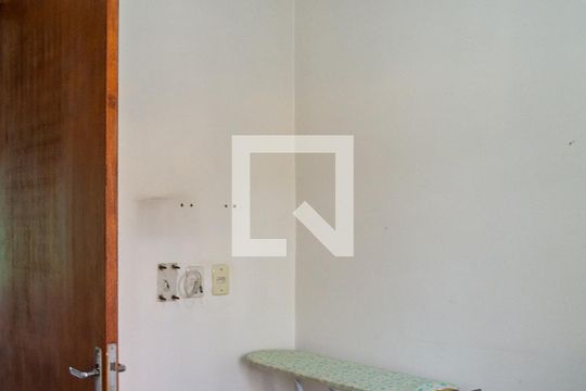 Quarto  de casa à venda com 5 quartos, 193m² em Partenon, Porto Alegre
