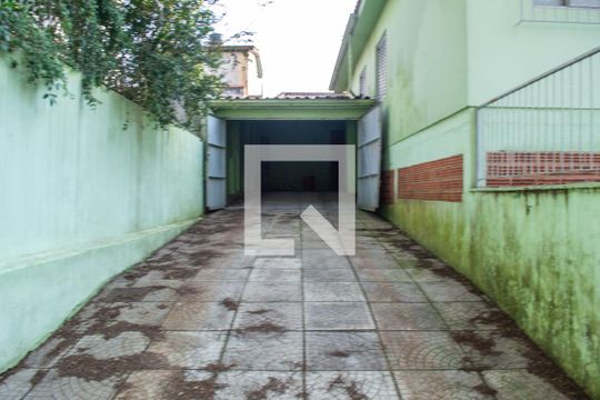 Garagem de casa à venda com 5 quartos, 193m² em Partenon, Porto Alegre