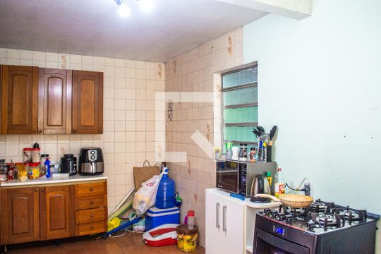 Cozinha de casa à venda com 5 quartos, 193m² em Partenon, Porto Alegre