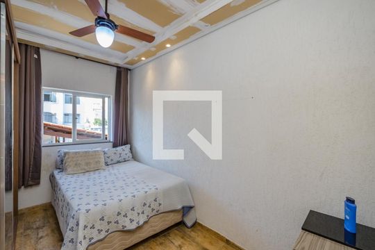 Quarto 1 de casa para alugar com 4 quartos, 486m² em Nova Suíssa, Belo Horizonte