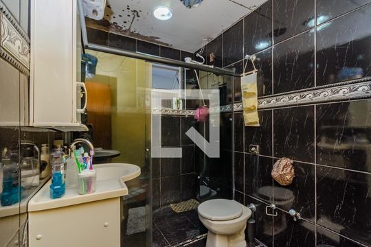 Banheiro Social de casa para alugar com 4 quartos, 486m² em Nova Suíssa, Belo Horizonte