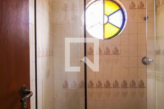Banheiro da Suíte 3 de casa à venda com 3 quartos, 320m² em Vila Regente Feijó, São Paulo