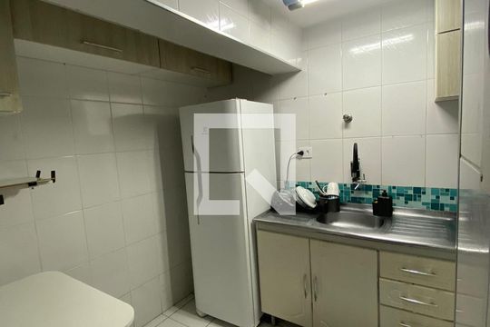 Cozinha de apartamento à venda com 2 quartos, 64m² em Vila Mariana, São Paulo