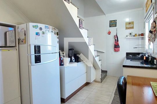 Cozinha de apartamento à venda com 2 quartos, 88m² em Vila Apiaí, Santo André