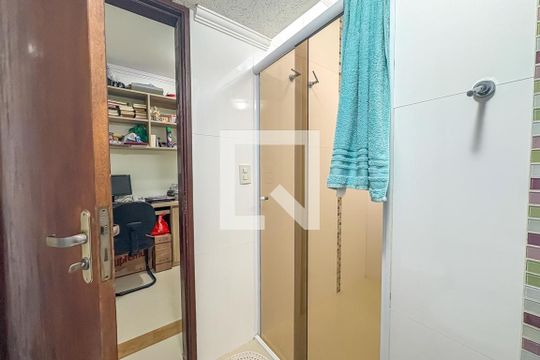 Banheiro Social de casa para alugar com 3 quartos, 360m² em Jardim Andrea Demarchi, São Bernardo do Campo