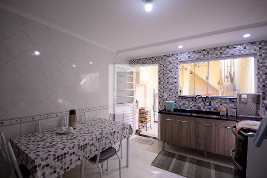Cozinha de casa à venda com 2 quartos, 150m² em Vila Moraes, São Paulo