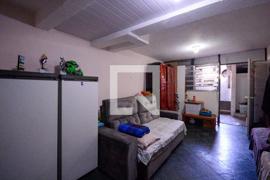 Edícula de casa à venda com 2 quartos, 150m² em Vila Moraes, São Paulo