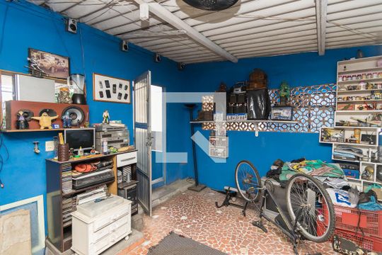 Quarto extra reversível do terraço de casa à venda com 4 quartos, 245m² em Penha Circular, Rio de Janeiro