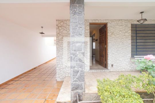 Área comum de casa à venda com 5 quartos, 200m² em Pinheiros, São Paulo