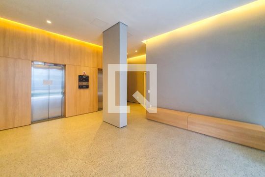 hall de kitnet/studio para alugar com 1 quarto, 30m² em Vila Mariana, São Paulo