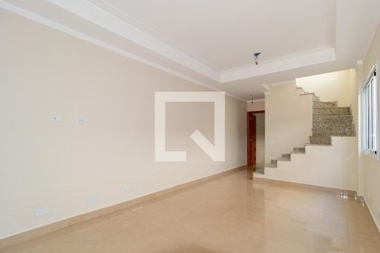Casa à venda com 4 quartos, 148m² em Vila Canero, São Paulo