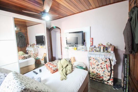 Quarto de casa à venda com 2 quartos, 95m² em Água Rasa, São Paulo