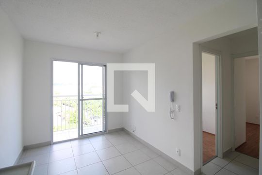 Sala de apartamento para alugar com 2 quartos, 36m² em Socorro, São Paulo