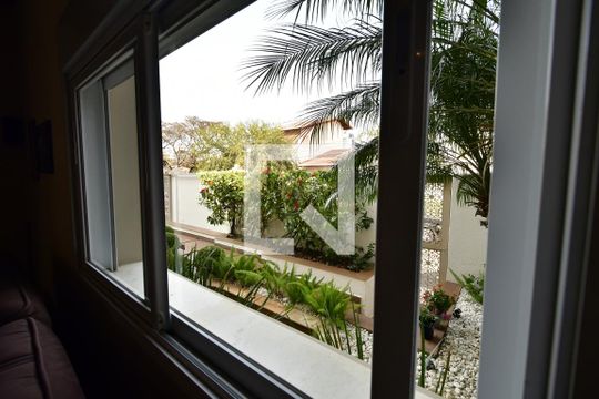 Sala 3 - Vista de casa para alugar com 3 quartos, 459m² em Mansões Santo Antônio, Campinas