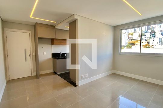 Sala de apartamento para alugar com 1 quarto, 46m² em Buritis, Belo Horizonte