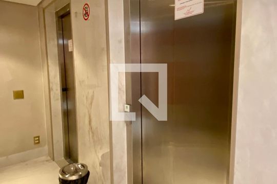 Área comum de apartamento para alugar com 1 quarto, 46m² em Buritis, Belo Horizonte