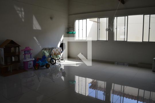 Terraço de apartamento à venda com 2 quartos, 88m² em Morro do Confisco, Contagem