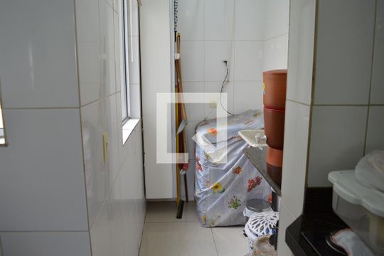 Área de Serviço de apartamento à venda com 2 quartos, 88m² em Morro do Confisco, Contagem