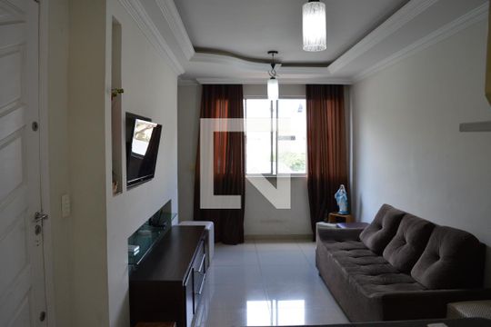 Apartamento à venda com 2 quartos, 88m² em Morro do Confisco, Contagem