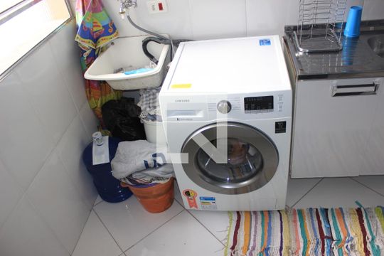 Lavanderia de apartamento à venda com 2 quartos, 44m² em Jardim São Luis, Guarulhos