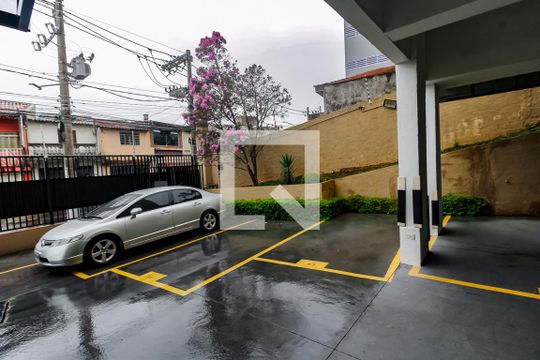 Garagem de apartamento à venda com 2 quartos, 55m² em Jardim Irapua, Taboão da Serra