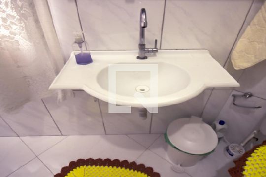 Banheiro da Suíte 1 de casa à venda com 4 quartos, 480m² em Itaquera, São Paulo
