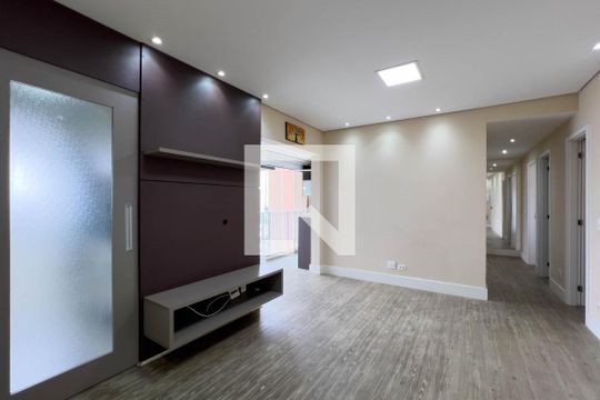 Apartamento à venda com 3 quartos, 82m² em Bosque da Saúde, São Paulo