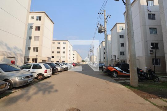 Área comum de apartamento para alugar com 2 quartos, 42m² em Rio Branco, Canoas