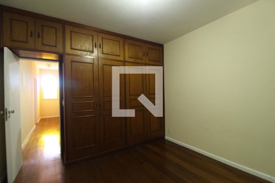 Quarto 1 de casa à venda com 3 quartos, 342m² em Taquara, Rio de Janeiro