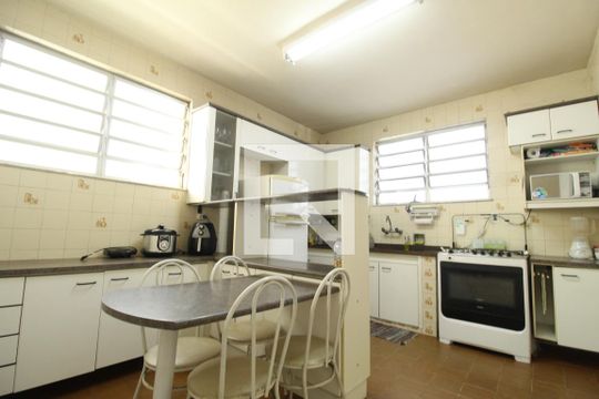 Cozinha de casa à venda com 3 quartos, 342m² em Taquara, Rio de Janeiro