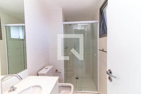 Banheiro da Suíte 1 de apartamento para alugar com 2 quartos, 90m² em Perdizes, São Paulo
