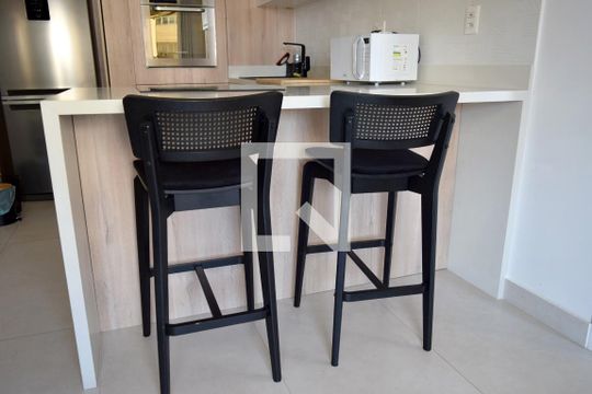 Cozinha de apartamento à venda com 2 quartos, 72m² em Jardim Paulista, São Paulo