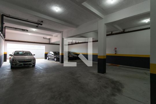 Garagem de apartamento à venda com 2 quartos, 86m² em Jardim Japão, São Paulo