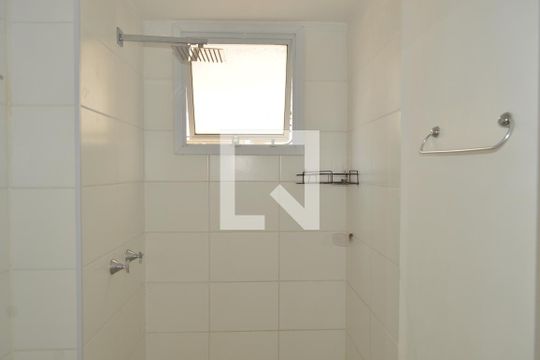 Banheiro de apartamento para alugar com 1 quarto, 36m² em Cambuci, São Paulo