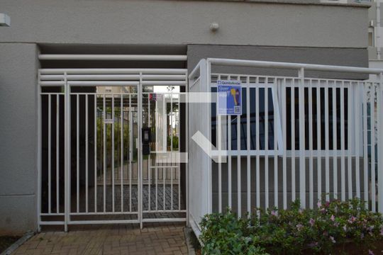 Fachada  de apartamento para alugar com 1 quarto, 36m² em Cambuci, São Paulo