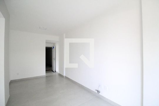 Sala de apartamento para alugar com 2 quartos, 54m² em Pechincha, Rio de Janeiro